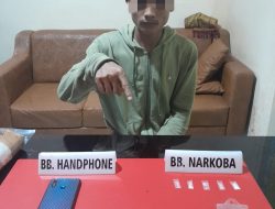 Asyik Nongkrong di Belakang Kantor Lurah, Pemilik Narkoba di Amankan Ojoloyo Polres Kampar