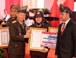 Mantap, Polwan Polres Kampar Juara 1 Kejuaraan Bela Diri Polri Piala Kapolda Cup