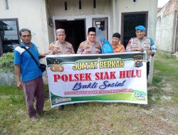 Lagi! Jumat Barokah, Polsek Siak Hulu Berikan Bansos Kepada Warga Kurang Mampu