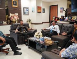 Kajati Riau Terima Kunker Ketua Pengadilan Tinggi Pekanbaru, Dr Supardi : Kita Harapkan Dukungan dan Tingkatkan Sinergi Kolaborasi