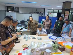 354,7 Ribu Dolar Amerika Disita Kejagung, Tim Penyidik Geledah di 3 Tempat dalam Perkara Tol Japek
