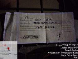 Ada Pungli….!!!  Luar biasa, Kelompok Pemuda Pungut Sampai Satu Juta Rupiah, Iuran Bulanan Tempat Lapak Pedagang Wisata Kuliner Jajanan Malam Belakang Kantor Gubernur Riau