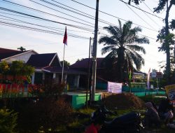 Waduh!!!! Kantor Desa Rimbo Panjang Ditutupi Gundukan Tanah, Bupati Kampar Diminta Tindak Kades Benzainal Disebut Langgar Kesepakatan Hibah